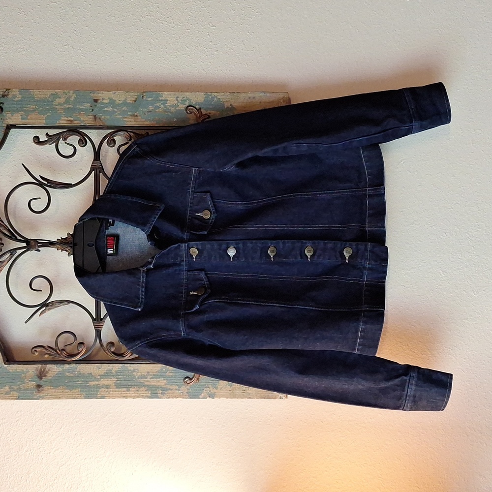🔥🔥CLEARANCE🔥🔥 New York & Company Dak Denim Jacket NWOT Size Small - Picture 5 of 10